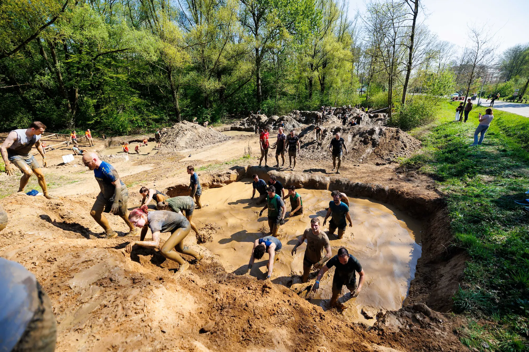 overzichtsfoto van de mud trenches